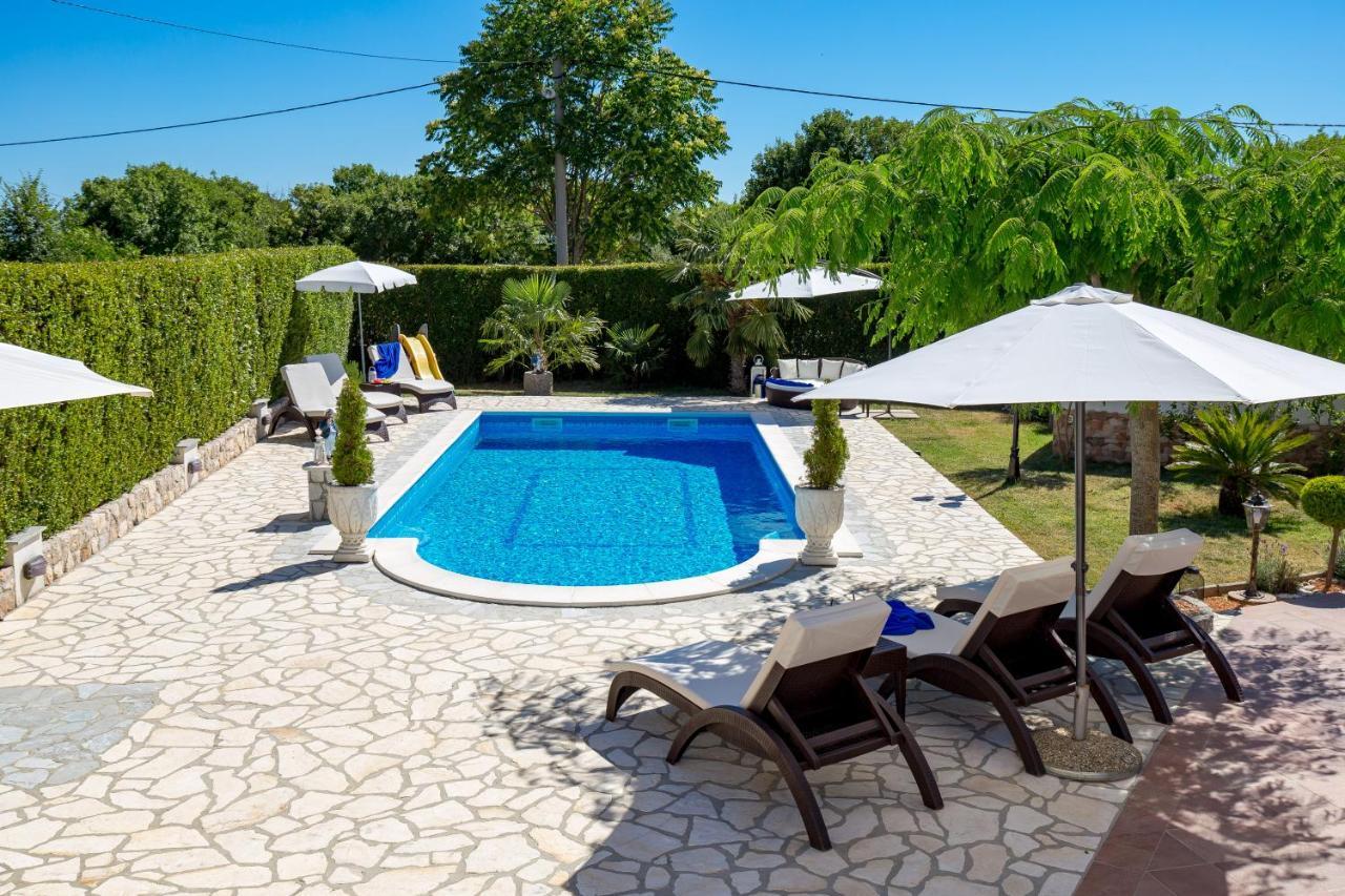 Villa Summer Oasis Dobrinj المظهر الخارجي الصورة