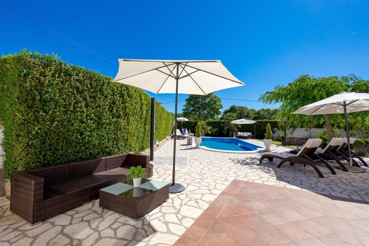 Villa Summer Oasis Dobrinj المظهر الخارجي الصورة