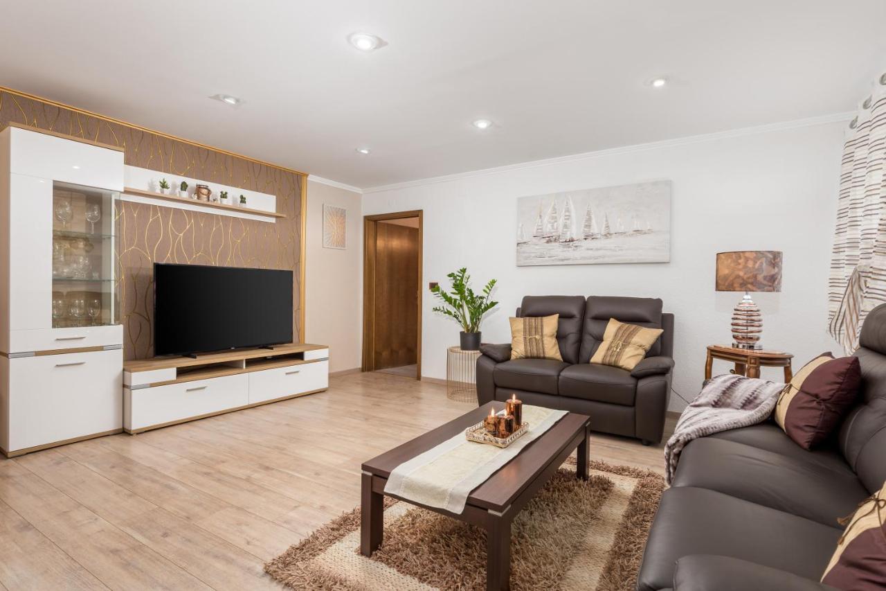 Villa Summer Oasis Dobrinj المظهر الخارجي الصورة