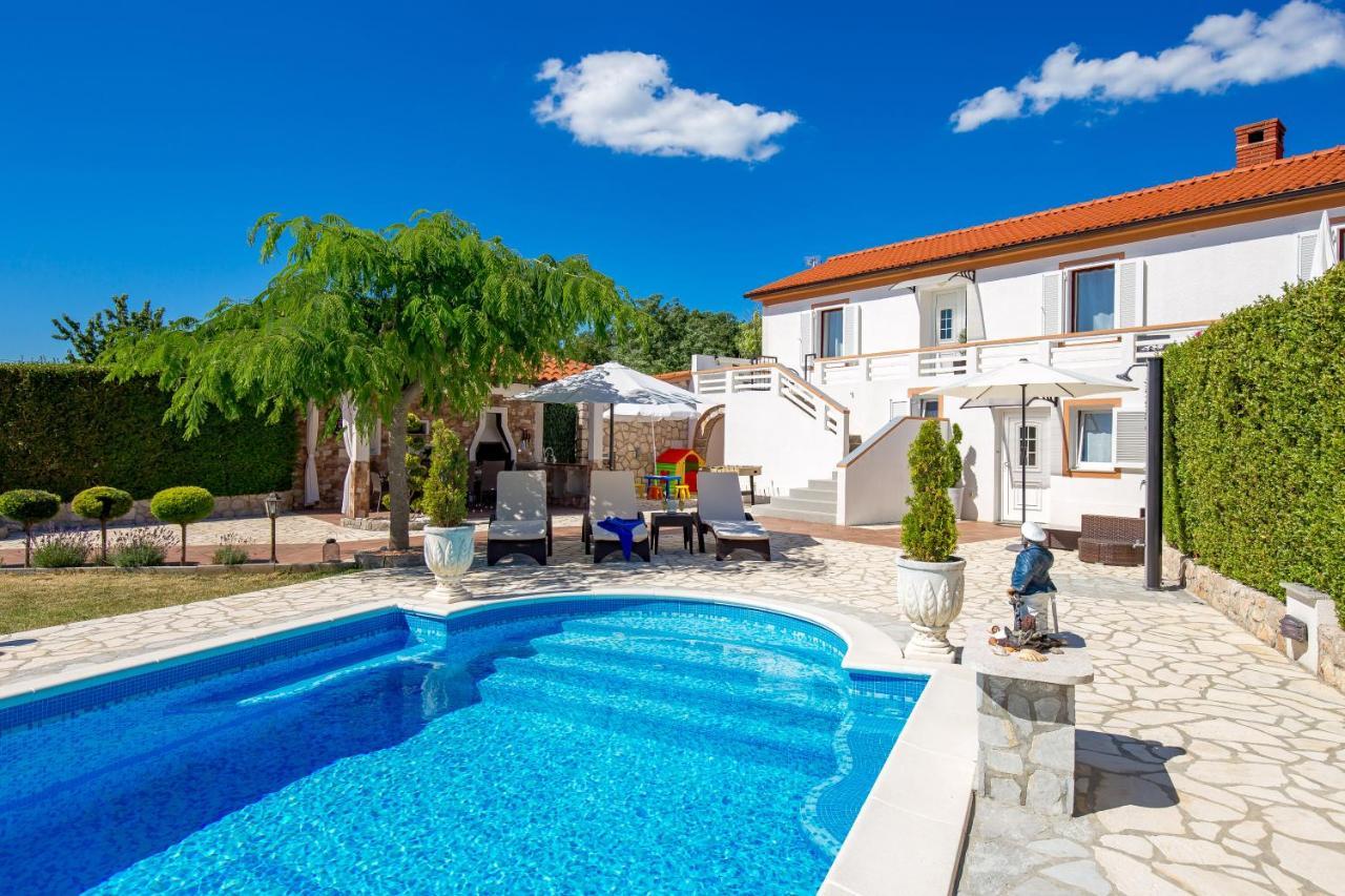 Villa Summer Oasis Dobrinj المظهر الخارجي الصورة
